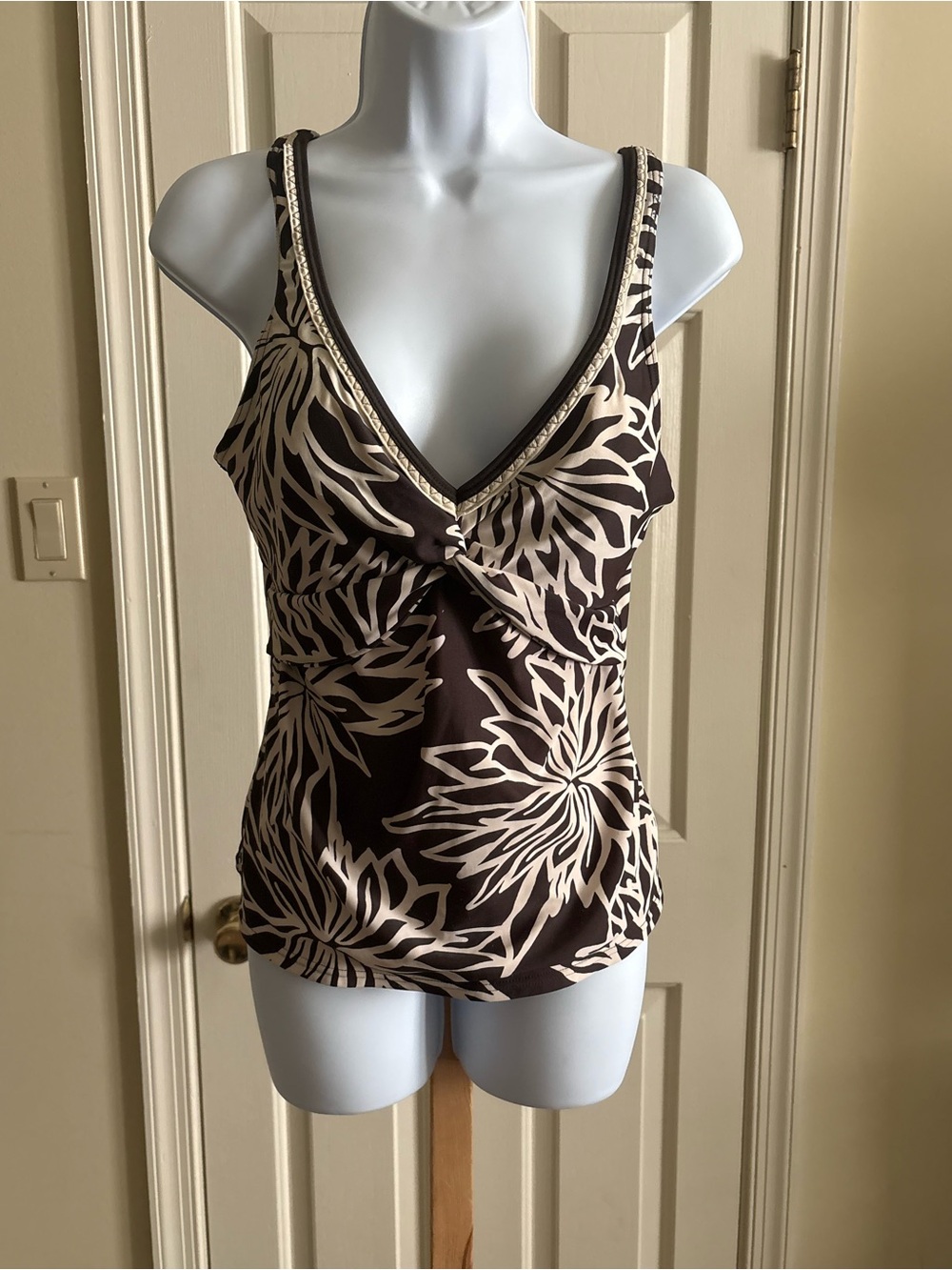 CHRISTINA V-Neck Floral Swim Top in Brown and Cream, Size: 12